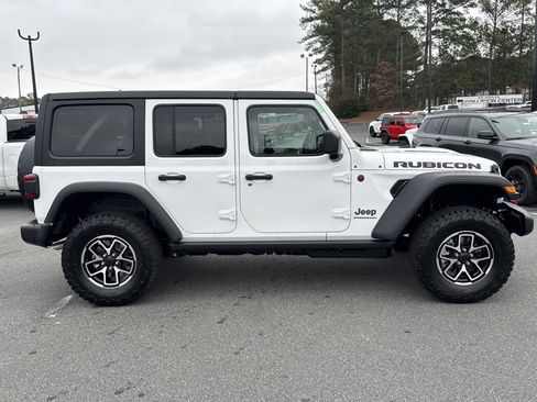 New 2026 Jeep Wrangler Unlimited Rubicon image 2