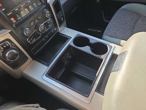 Used 2014 RAM 1500 Lone Star image 35