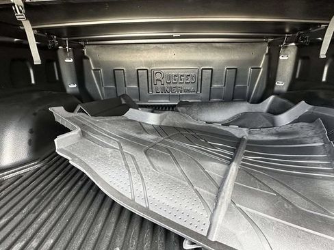 Used 2025 Chevrolet Silverado 1500 Custom AWD/4WD image 29