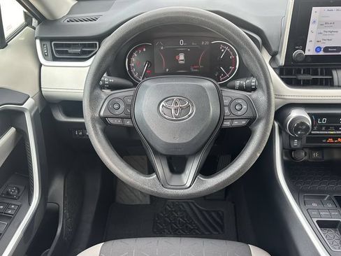 Used 2024 Toyota RAV4 XLE FWD image 18
