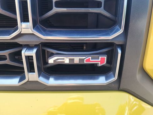 Certified 2023 GMC Canyon AT4 w/ AT4 Premium Package AWD/4WD image 32