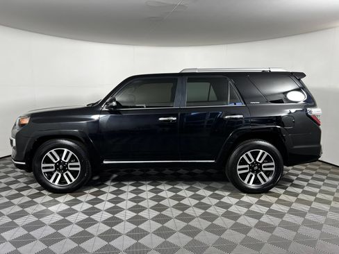 Used 2023 Toyota 4Runner Limited RWD image 8