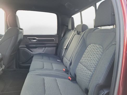 Used 2025 RAM 1500 Big Horn AWD/4WD image 13