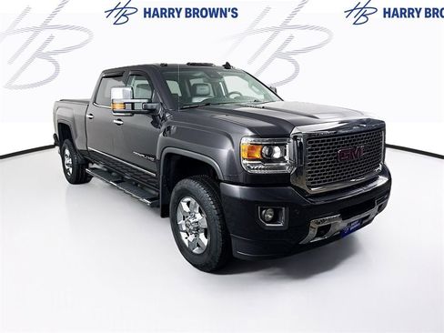 Used 2016 GMC Sierra 3500 Denali w/ Duramax Plus Package image 27