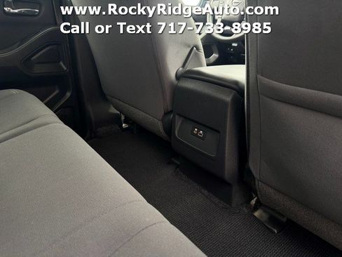 Used 2023 Nissan Frontier SV w/ Tow Package AWD/4WD image 29