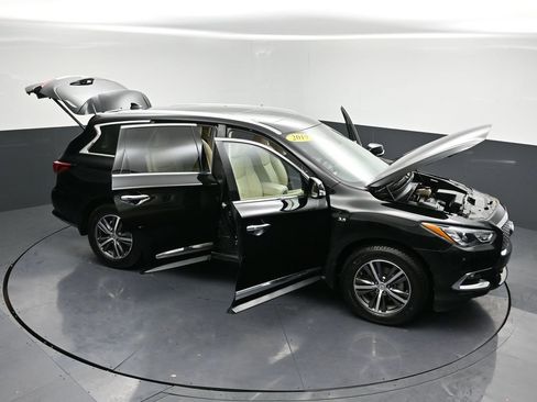 Used 2019 INFINITI QX60 Luxe w/ Essential Package image 34