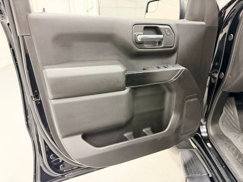 Certified 2025 Chevrolet Silverado 1500 Custom Trail Boss w/ Midnight Edition image 22