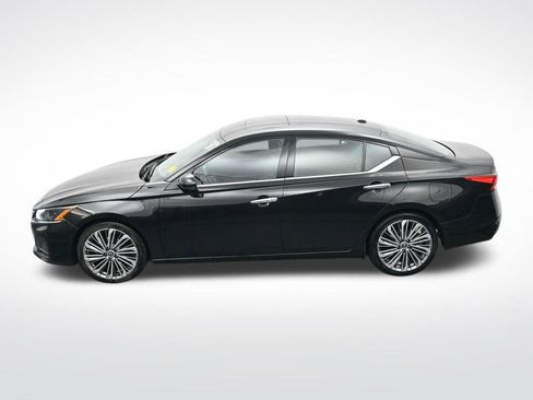 Used 2023 Nissan Altima 2.5 SL image 19
