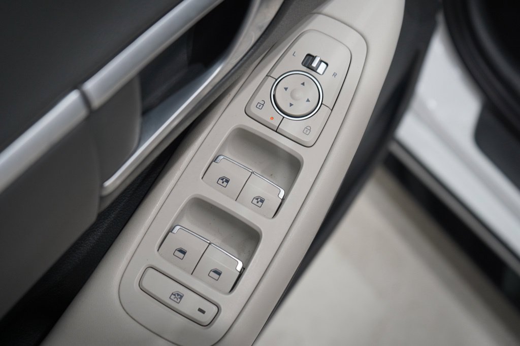 Used 2024 Hyundai Sonata SEL FWD image 17