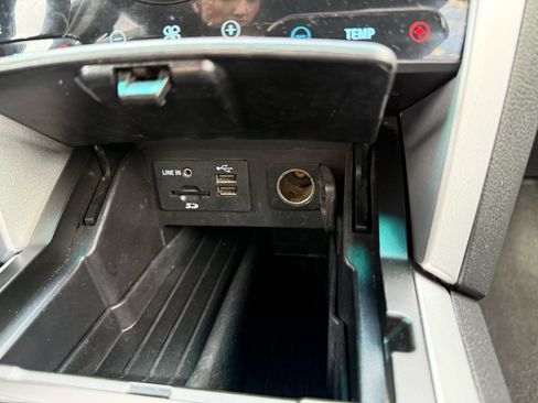 Used 2015 Ford Explorer Sport w/ Equipment Group 401A image 37