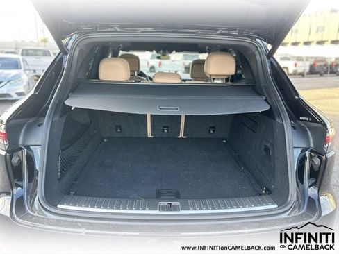 Used 2019 Porsche Cayenne S image 10