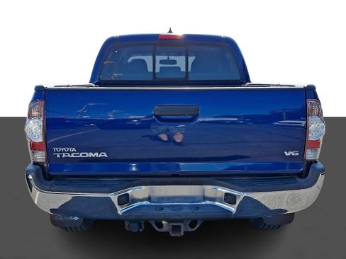 Used 2015 Toyota Tacoma 4x4 Double Cab w/ Limited Package image 5