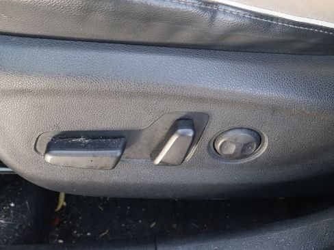 Used 2019 Hyundai Tucson Ultimate image 11