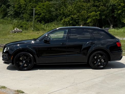 Used 2018 Bentley Bentayga AWD/4WD image 5