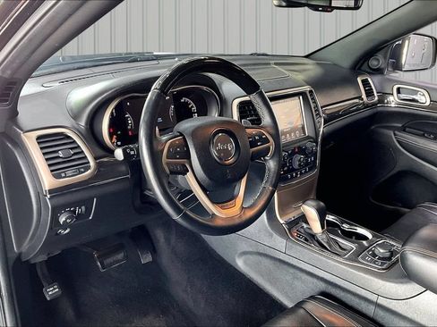 Used 2016 Jeep Grand Cherokee Overland AWD/4WD image 17