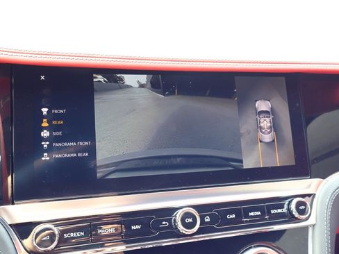 Used 2024 Bentley Continental GT V8 image 18