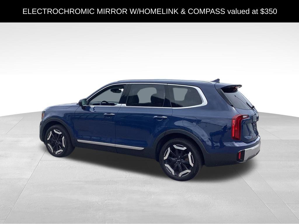 Used 2024 Kia Telluride S AWD/4WD image 5