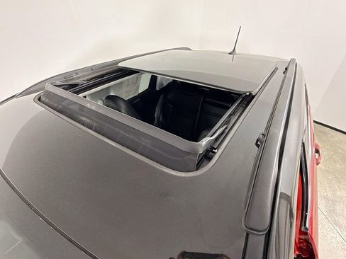 Used 2018 Jeep Compass Altitude w/ Popular Equipment Group image 23