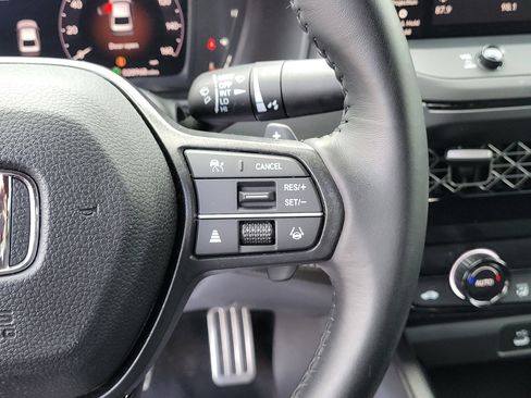 Used 2023 Honda Accord Sport image 23