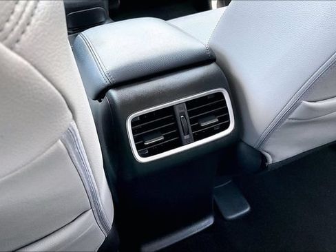 Used 2016 Honda CR-V Touring image 10