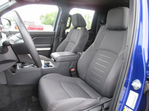 Used 2024 Toyota Tacoma TRD Off-Road AWD/4WD image 19