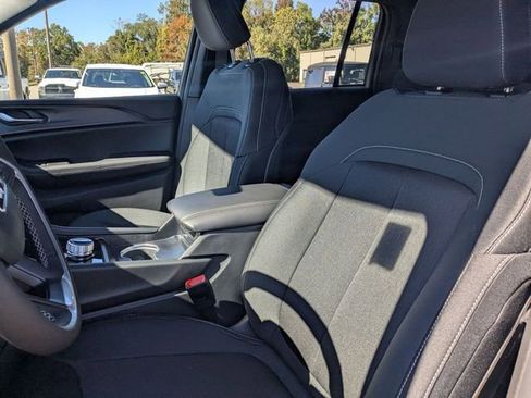 New 2025 Jeep Grand Cherokee Laredo RWD image 18