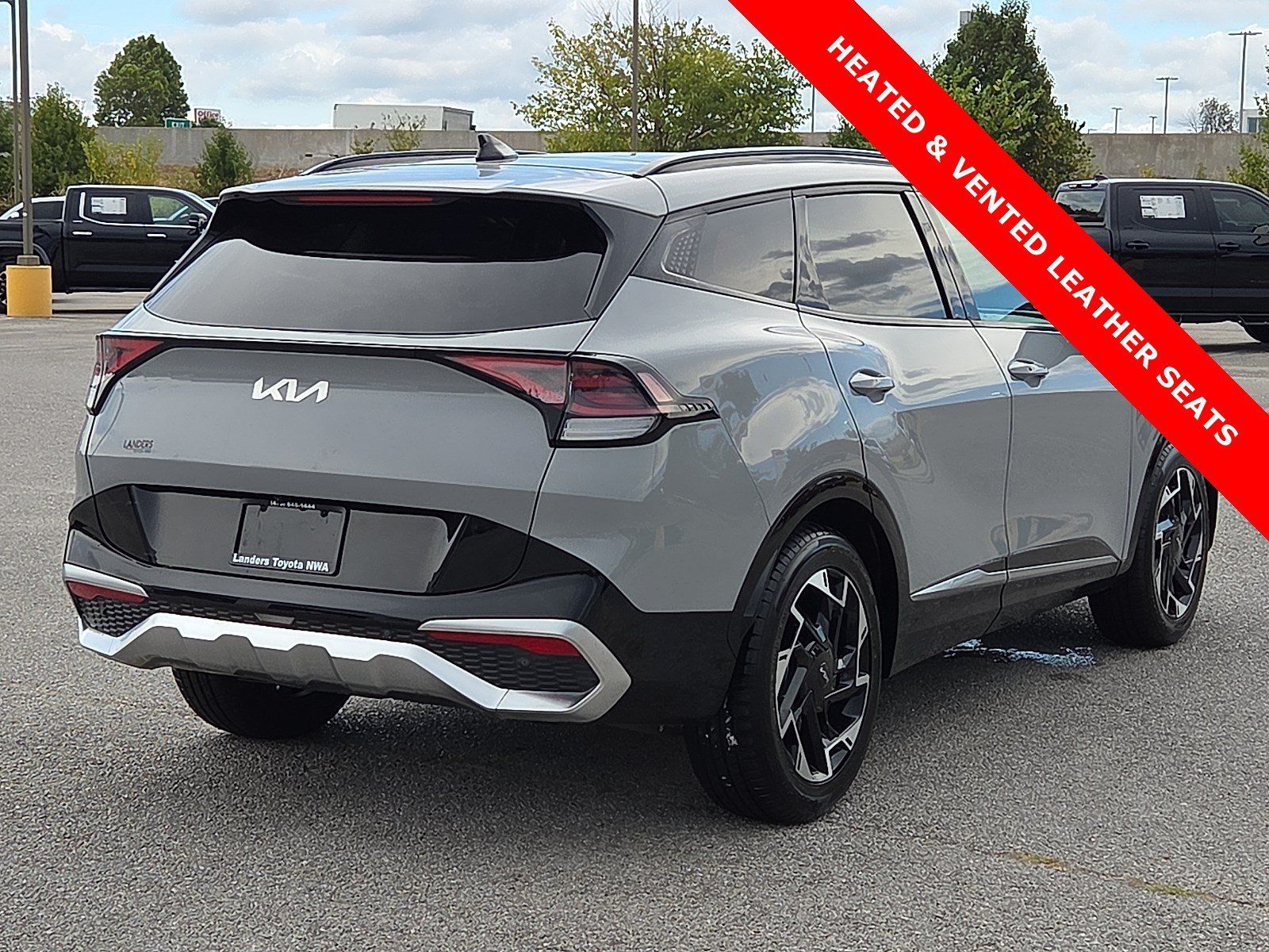 Used 2023 Kia Sportage SX FWD image 5