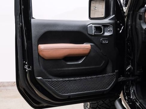 Used 2025 Jeep Gladiator Rubicon w/ Safety Group image 83