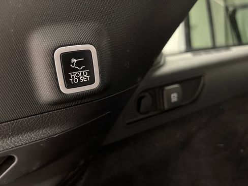 Used 2025 Jeep Grand Cherokee Summit image 33