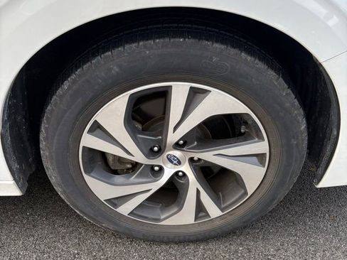 Used 2022 Subaru Legacy Premium image 2