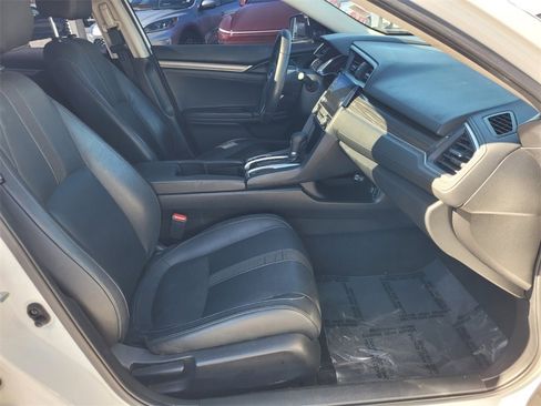 Used 2019 Honda Civic EX-L image 15