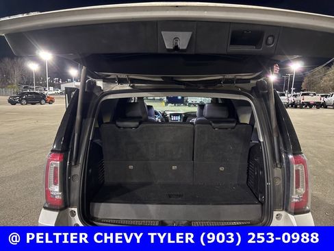 Used 2019 GMC Yukon Denali w/ Denali Ultimate Package image 22