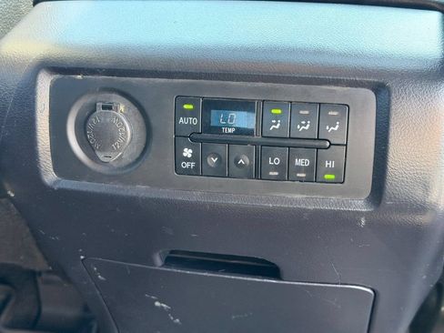 Used 2020 Toyota Sequoia TRD Pro AWD/4WD image 17