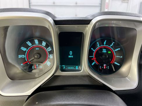 Used 2010 Chevrolet Camaro LT w/ LPO, Ground Effects Package RWD image 12