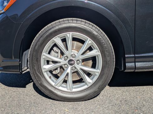 Used 2021 Audi Q3 2.0T Premium w/ Convenience Package image 3