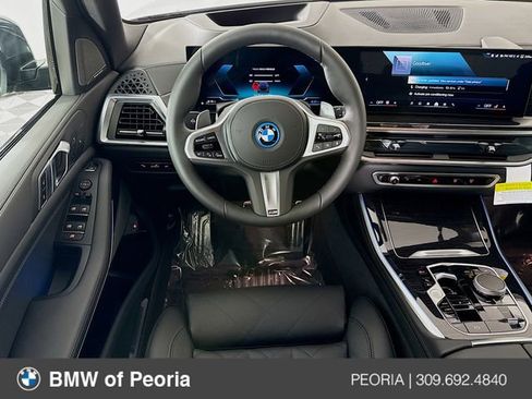 New 2026 BMW X5 xDrive50e w/ M Sport Package image 24