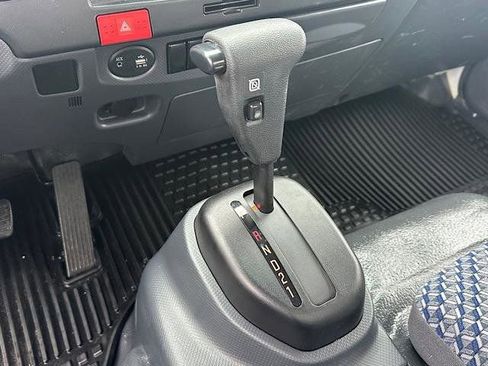 Used 2023 Chevrolet Low Cab Forward 5500XD image 17