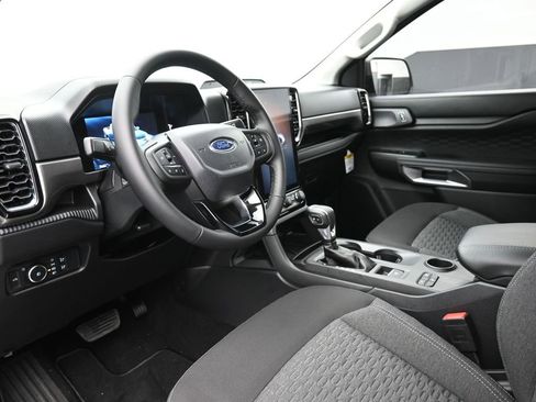 New 2025 Ford Ranger XLT w/ Equipment Group 301A High image 18