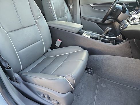 Used 2014 Chevrolet Impala LTZ image 10