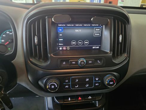 Used 2022 Chevrolet Colorado W/T w/ WT Convenience Package RWD image 22