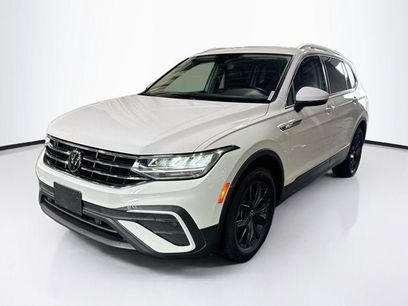 Used 2022 Volkswagen Tiguan SE