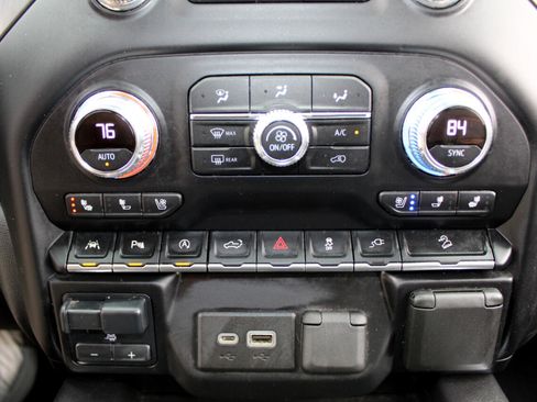 Used 2020 GMC Sierra 1500 AT4 w/ AT4 Premium Package image 31