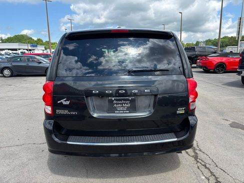 Used 2018 Dodge Grand Caravan GT FWD image 4