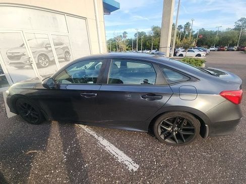 Used 2024 Honda Civic Sport image 1