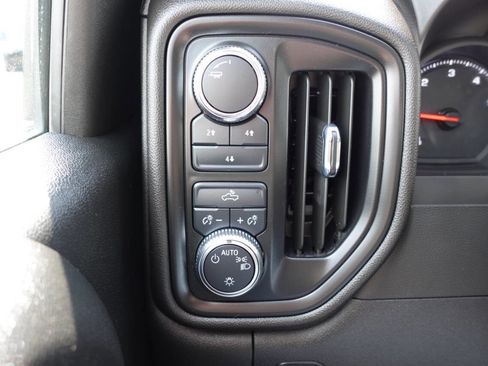 Used 2024 GMC Sierra 2500 Pro AWD/4WD image 53