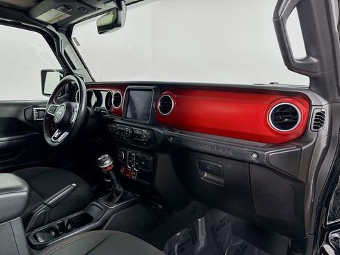 Used 2023 Jeep Wrangler Unlimited Rubicon w/ Cold Weather Group image 25