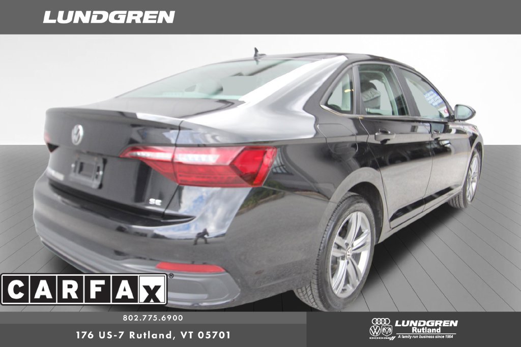 Used 2024 Volkswagen Jetta SE FWD image 24