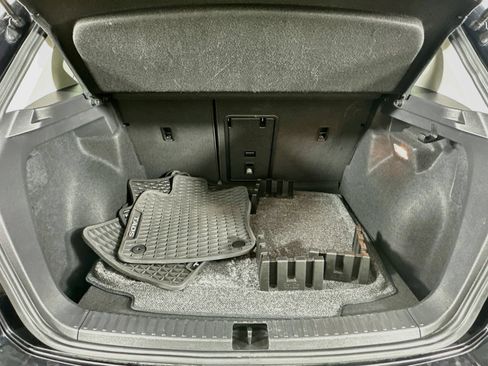 Used 2022 Volkswagen Taos SEL AWD/4WD image 39