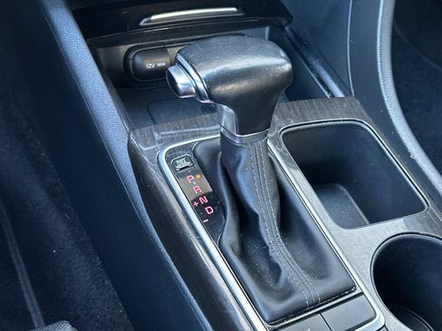 Used 2020 Kia Optima EX FWD image 23