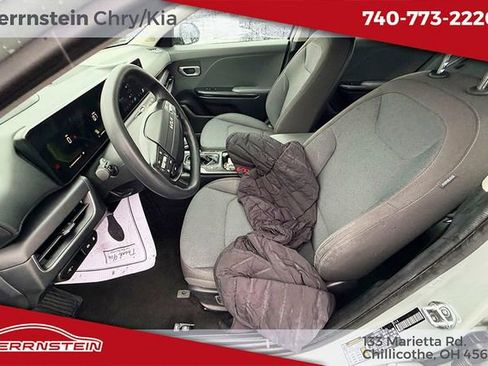 Used 2025 Kia K4 FWD image 20